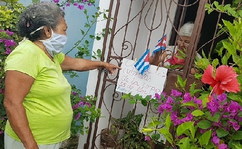Federadas santiagueras en el cuidado de la nación cubana. Foto Santiago Romero Chang.