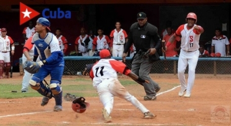 Despertar de las Avispas Santiago, equipo de la provincia Santiago de Cuba. Serie 60 de la pelota cubana.