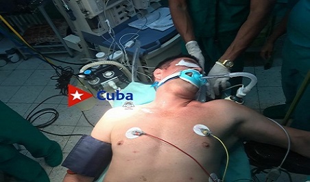 Cirugía poco común en Santiago ante el Sìndrome de la Apertura Superior
